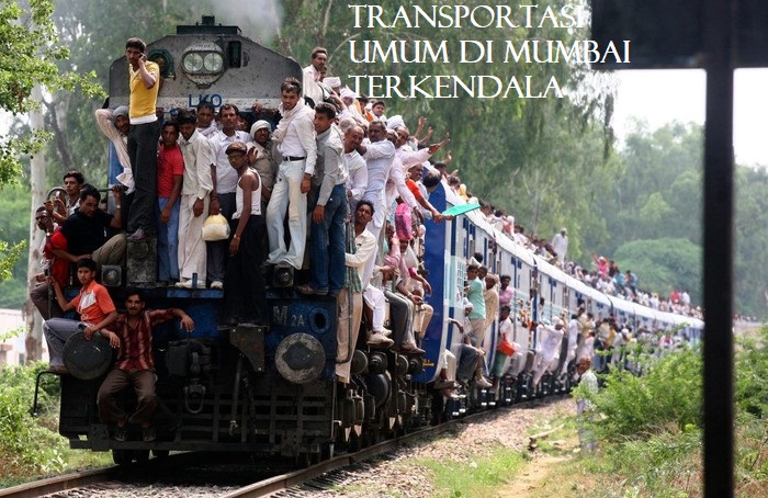 Transportasi Umum Di Mumbai Terkendala